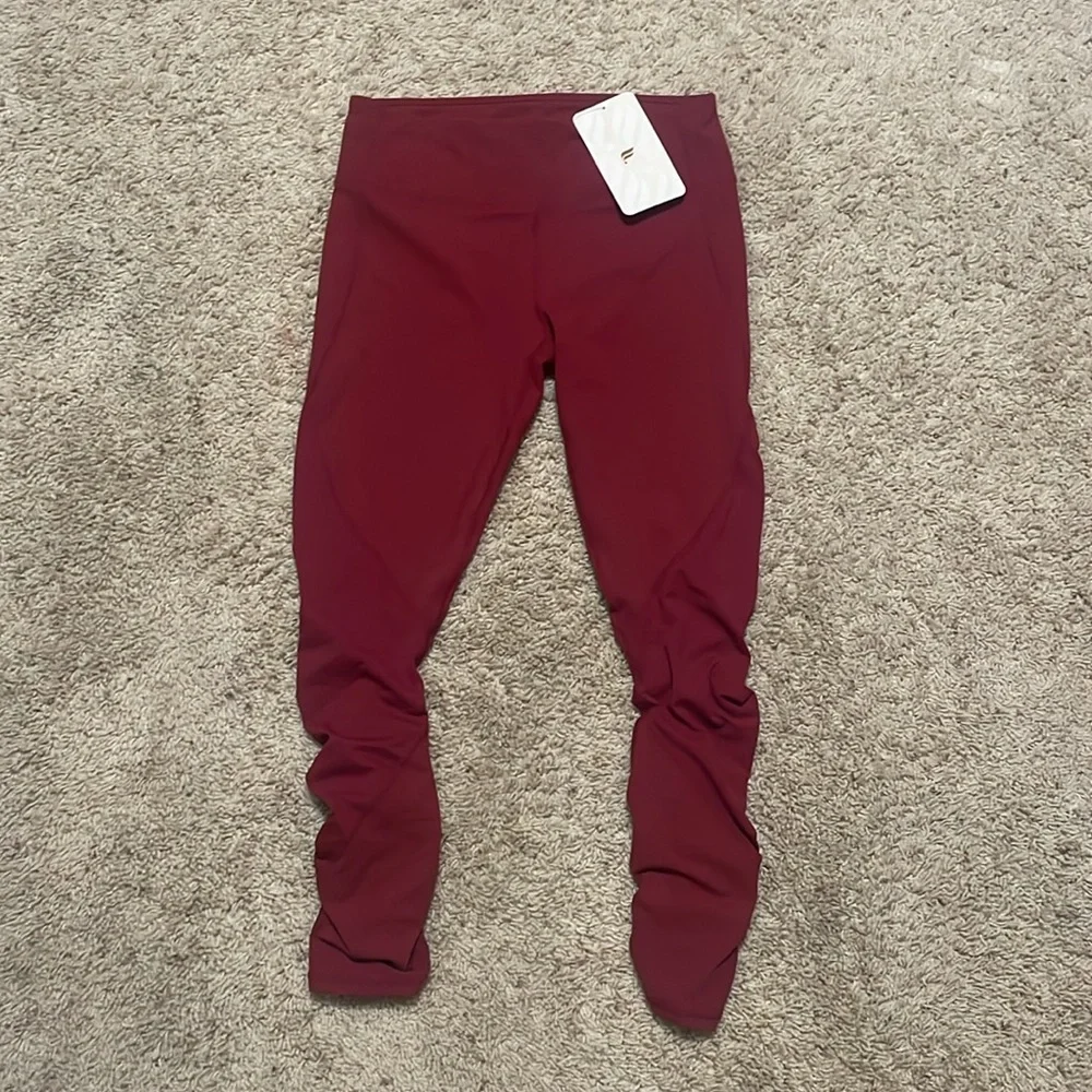Fabletics Mid-Rise Pureluxe Ruched 7/8 - Picture 2 of 3